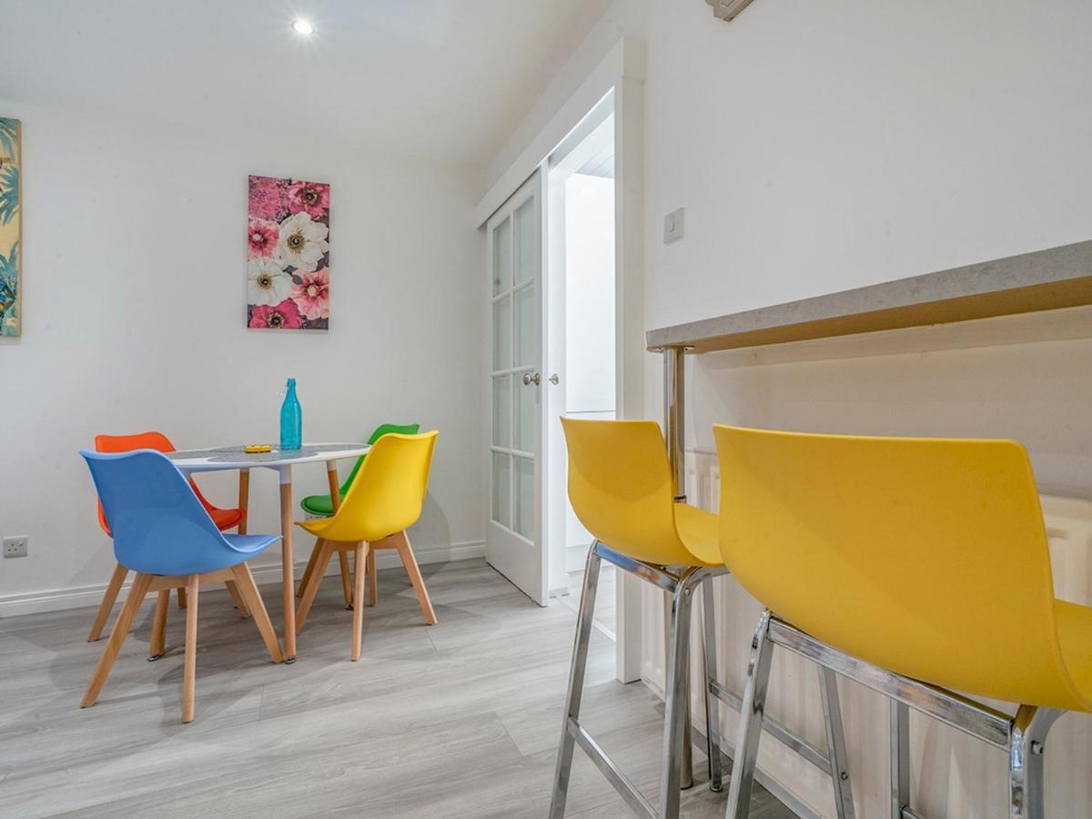 Pass The Keys - Bright & Airy 2Br 2Bath Apt In Perfect Location Belfast Extérieur photo