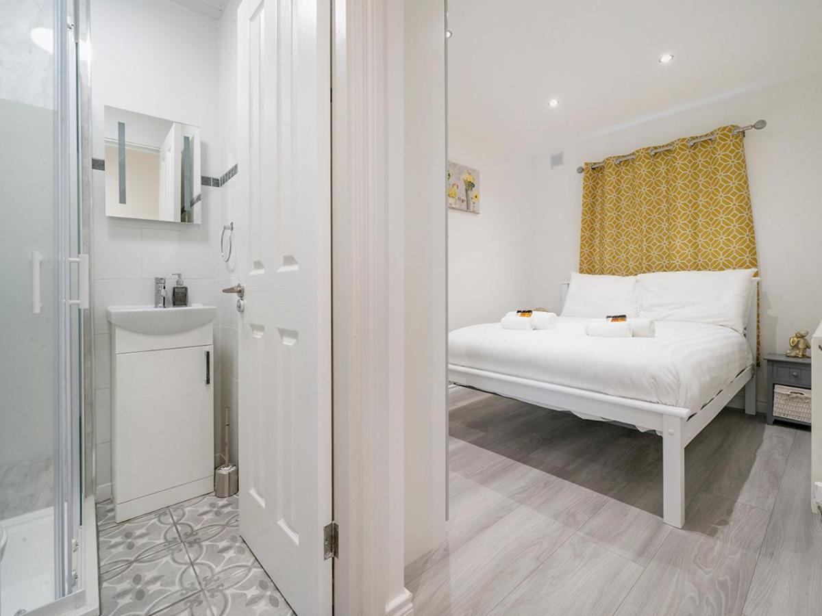 Pass The Keys - Bright & Airy 2Br 2Bath Apt In Perfect Location Belfast Extérieur photo