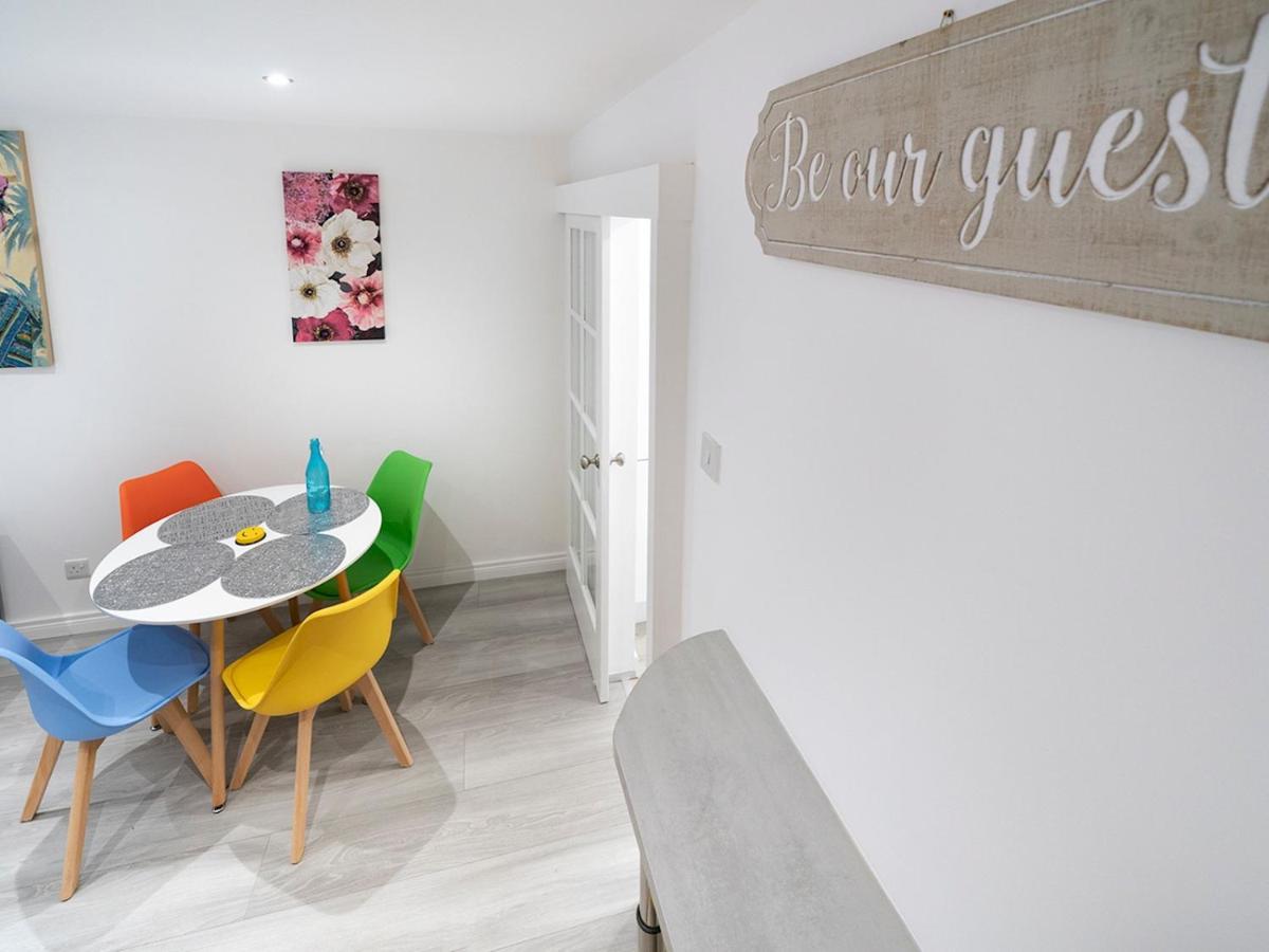 Pass The Keys - Bright & Airy 2Br 2Bath Apt In Perfect Location Belfast Extérieur photo